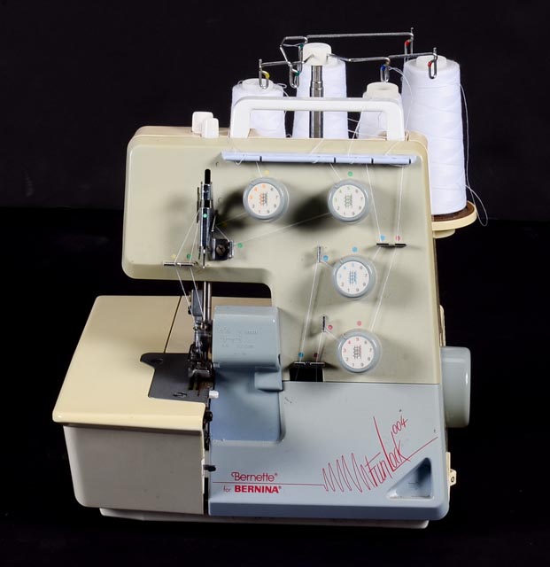 Bernette Bernina Funlock 004 Serger Machine and Accessories