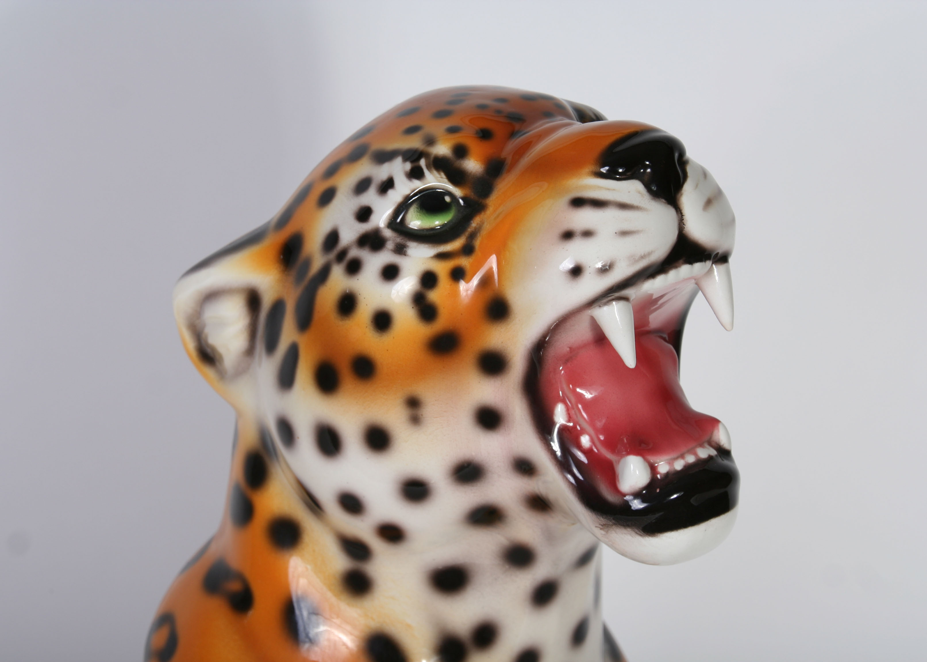Hand Painted Italian Made Ceramic Cheetah