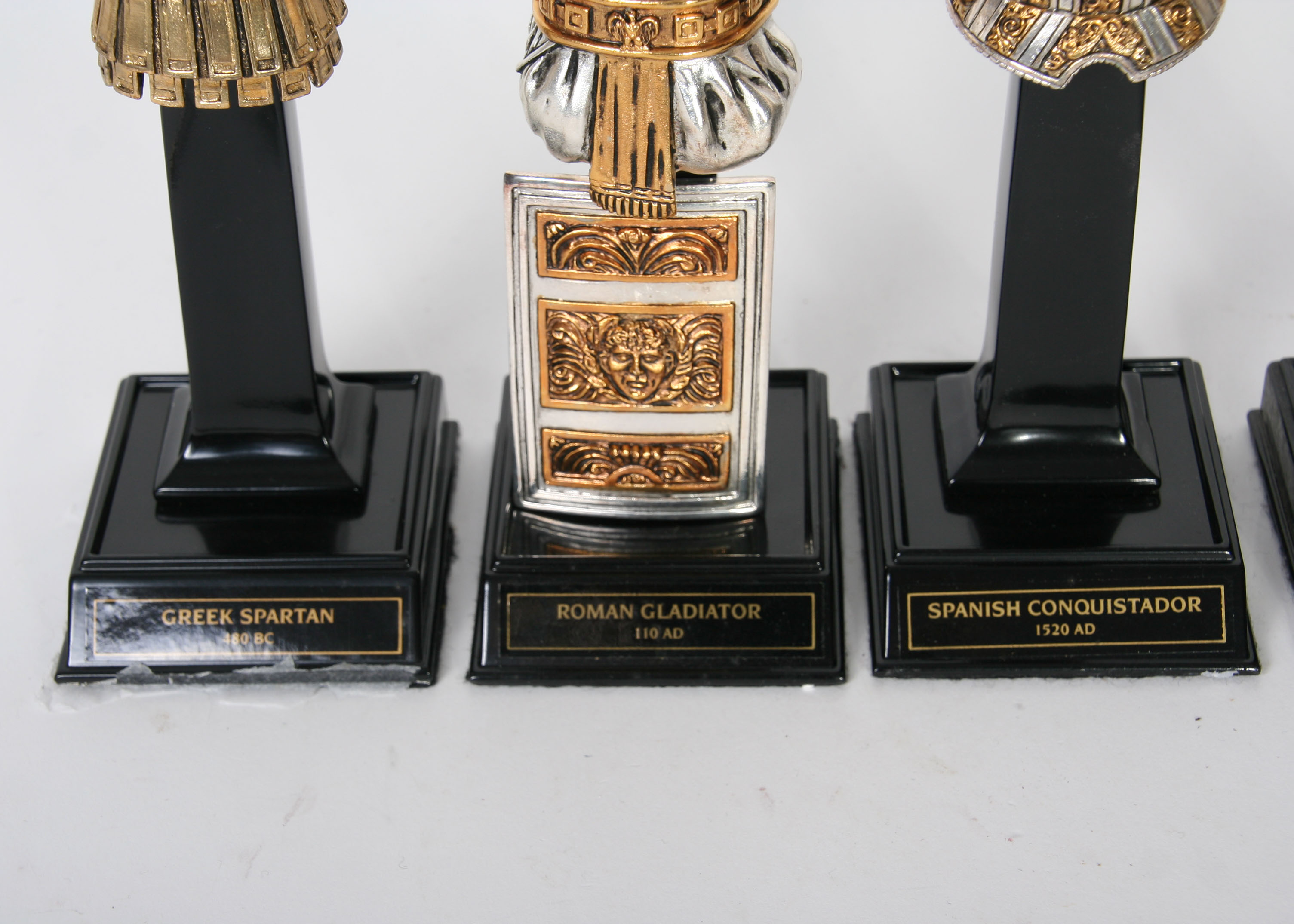 Franklin Mint "Mini Armor Knights" Set