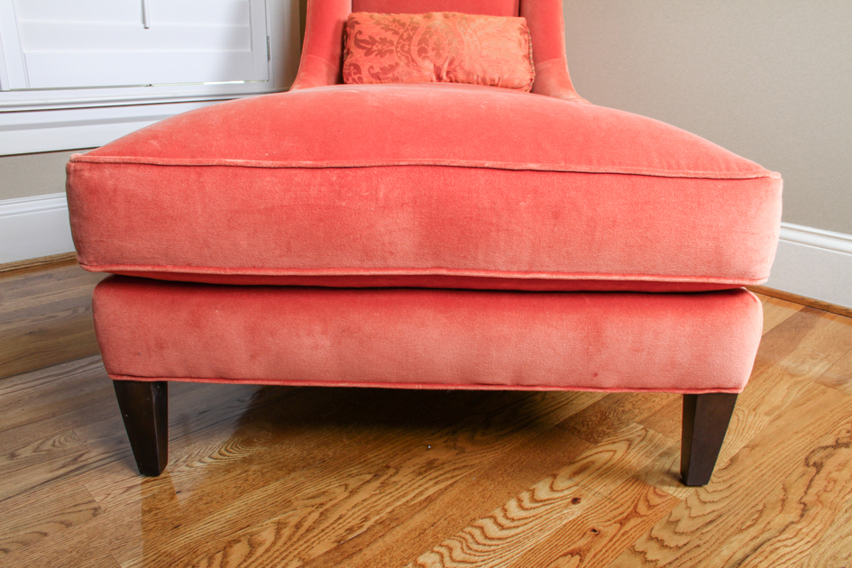 Hickory White Chaise Lounge