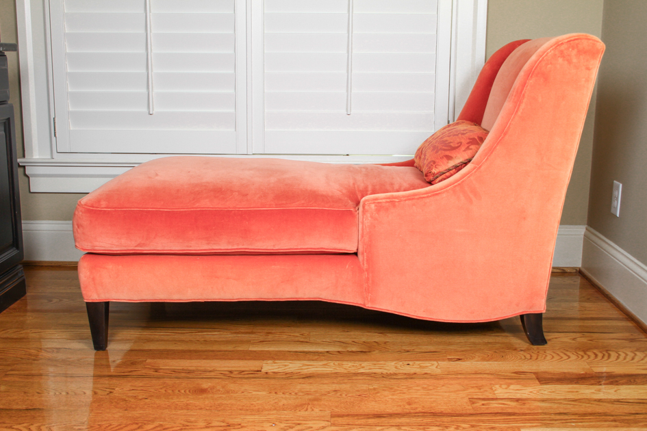 Hickory White Chaise Lounge