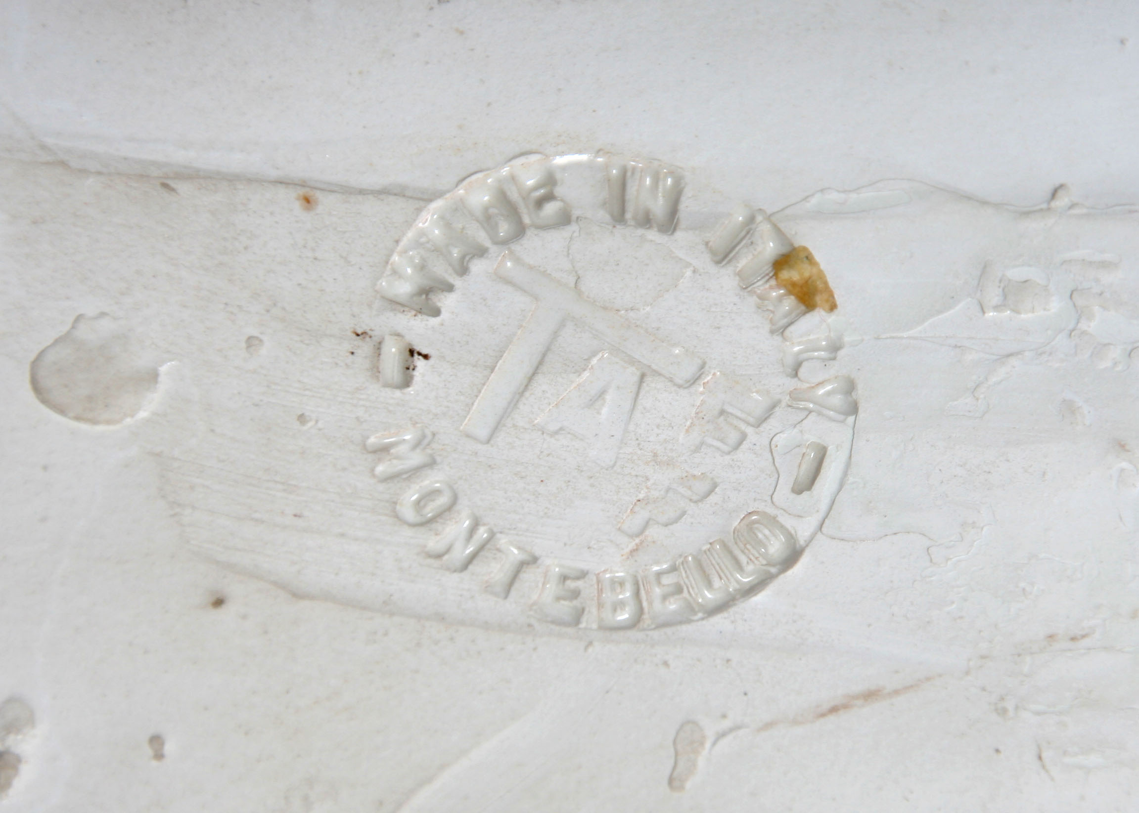 Italian Ceramic Cheetah Statuette