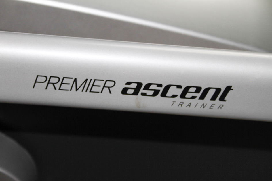 Horizon Premier Ascent Elliptical Machine
