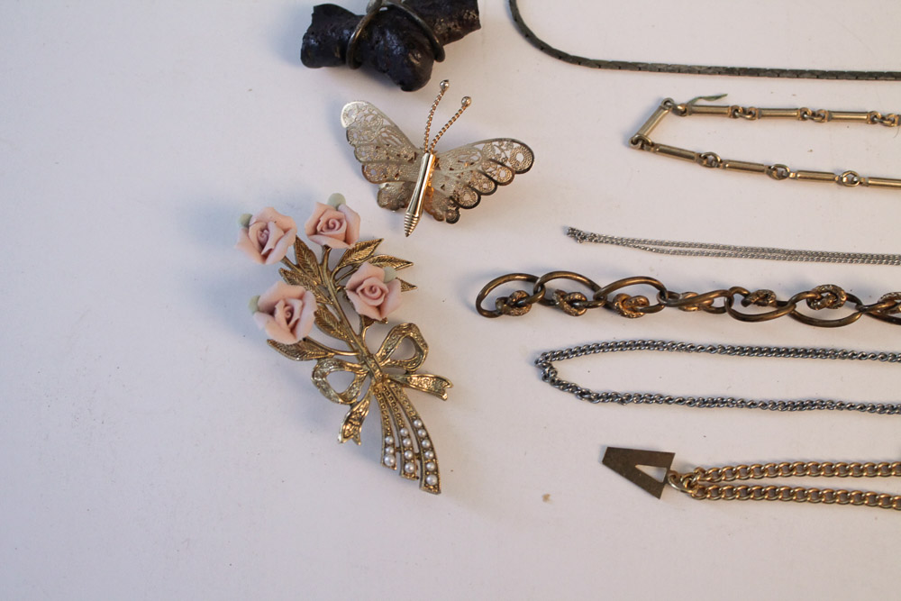 Ladies Jewelry Assortment