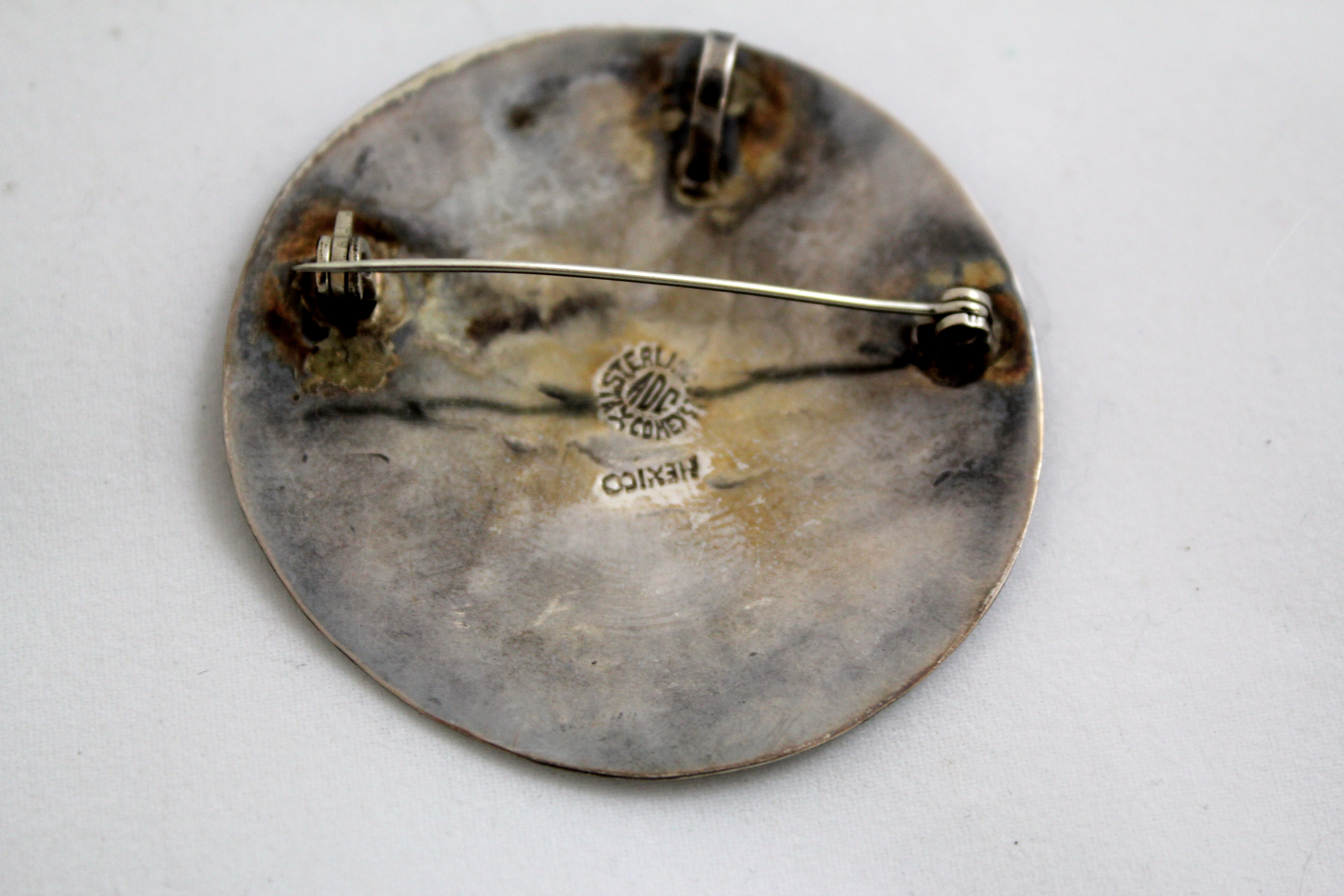 Women's Southwest Style Jewelry and Sterling Silver Brooch