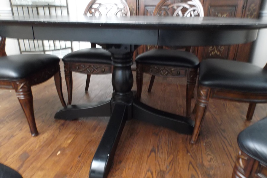 Contemporary Pedestal Table and Chairs