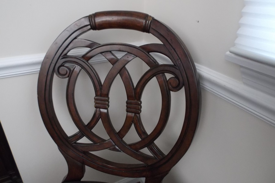 Contemporary Pedestal Table and Chairs