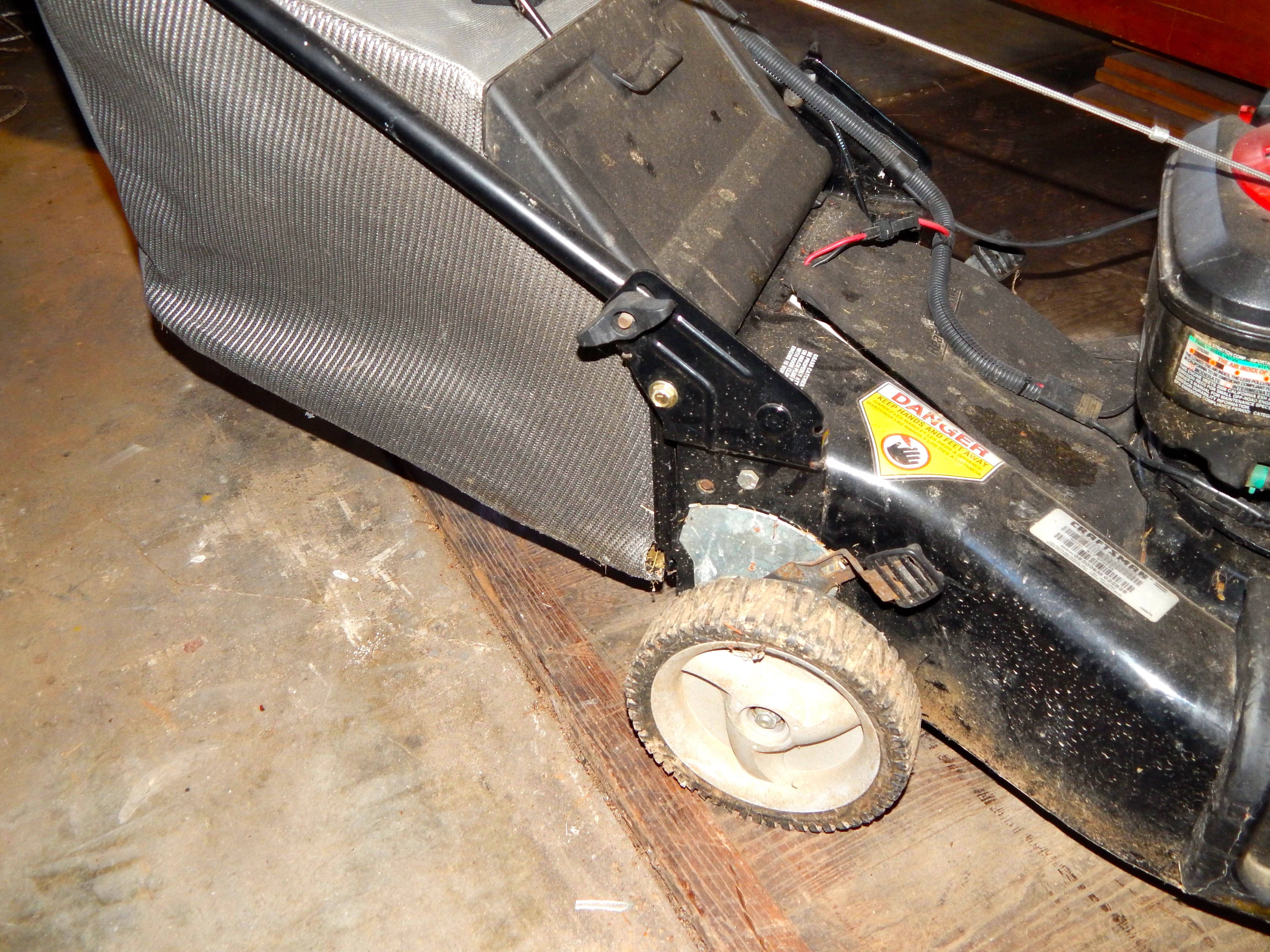 Craftsman EZ Walk Mower