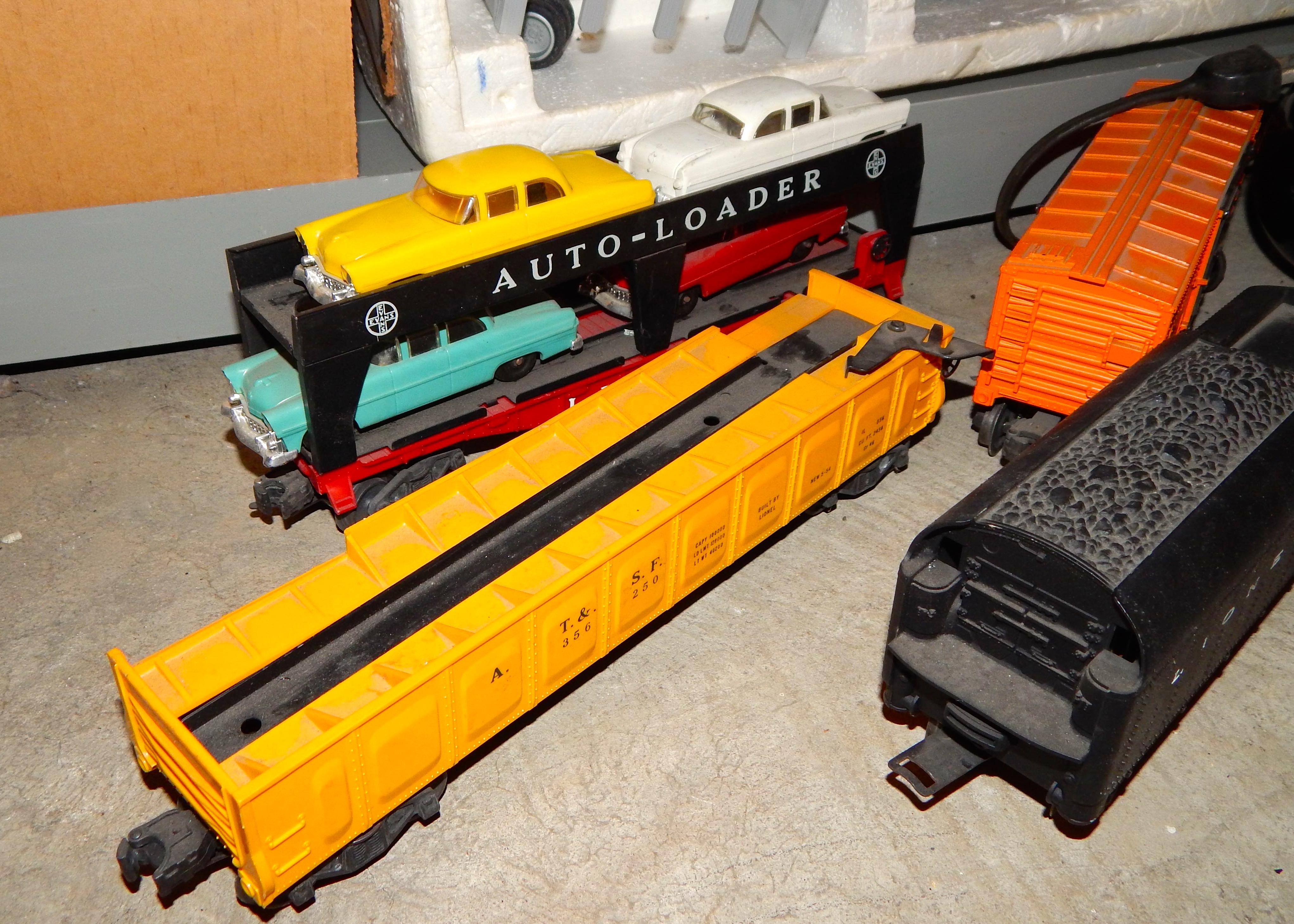 Vintage Lionel Trains & Track