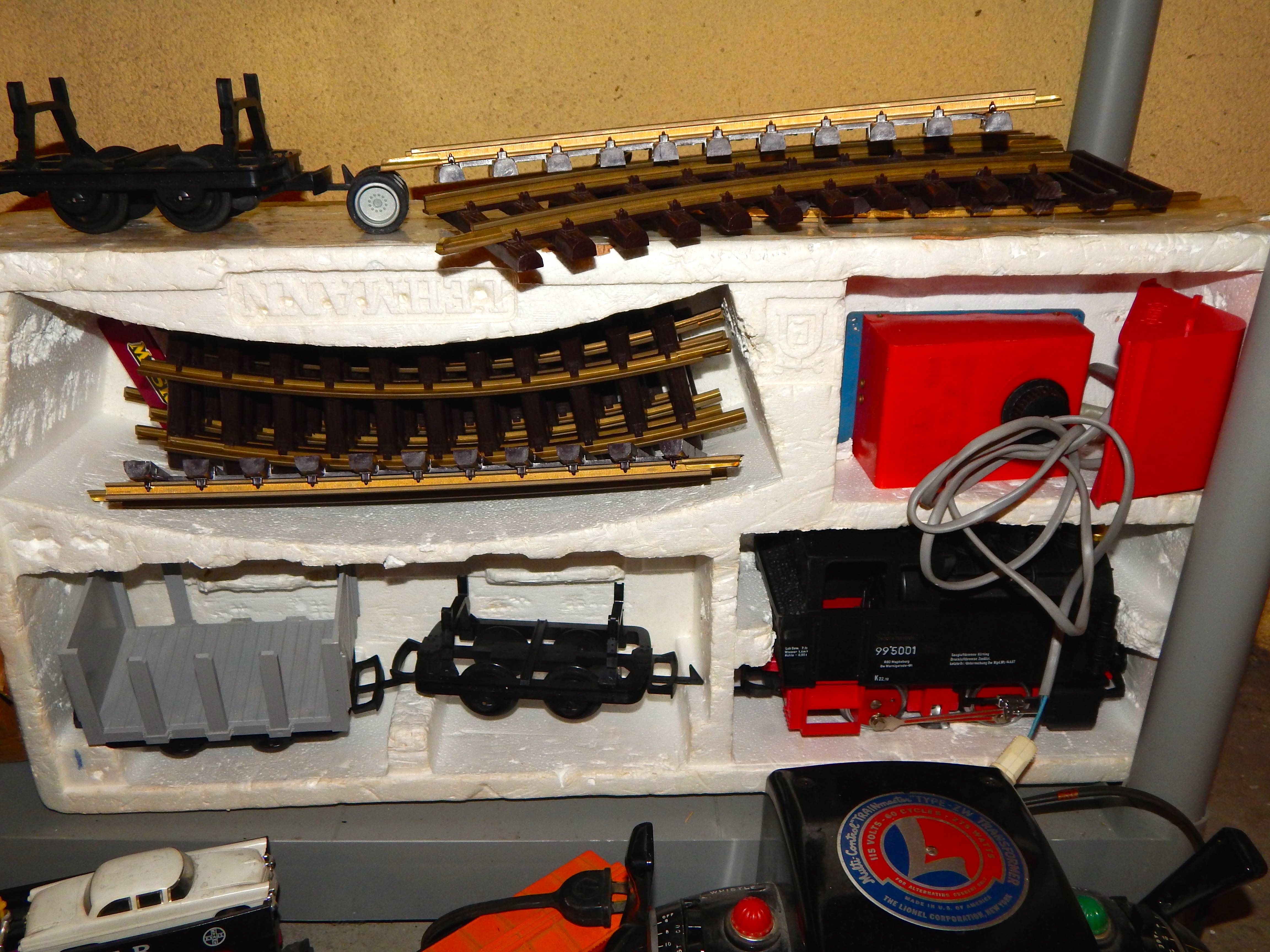 Vintage Lionel Trains & Track