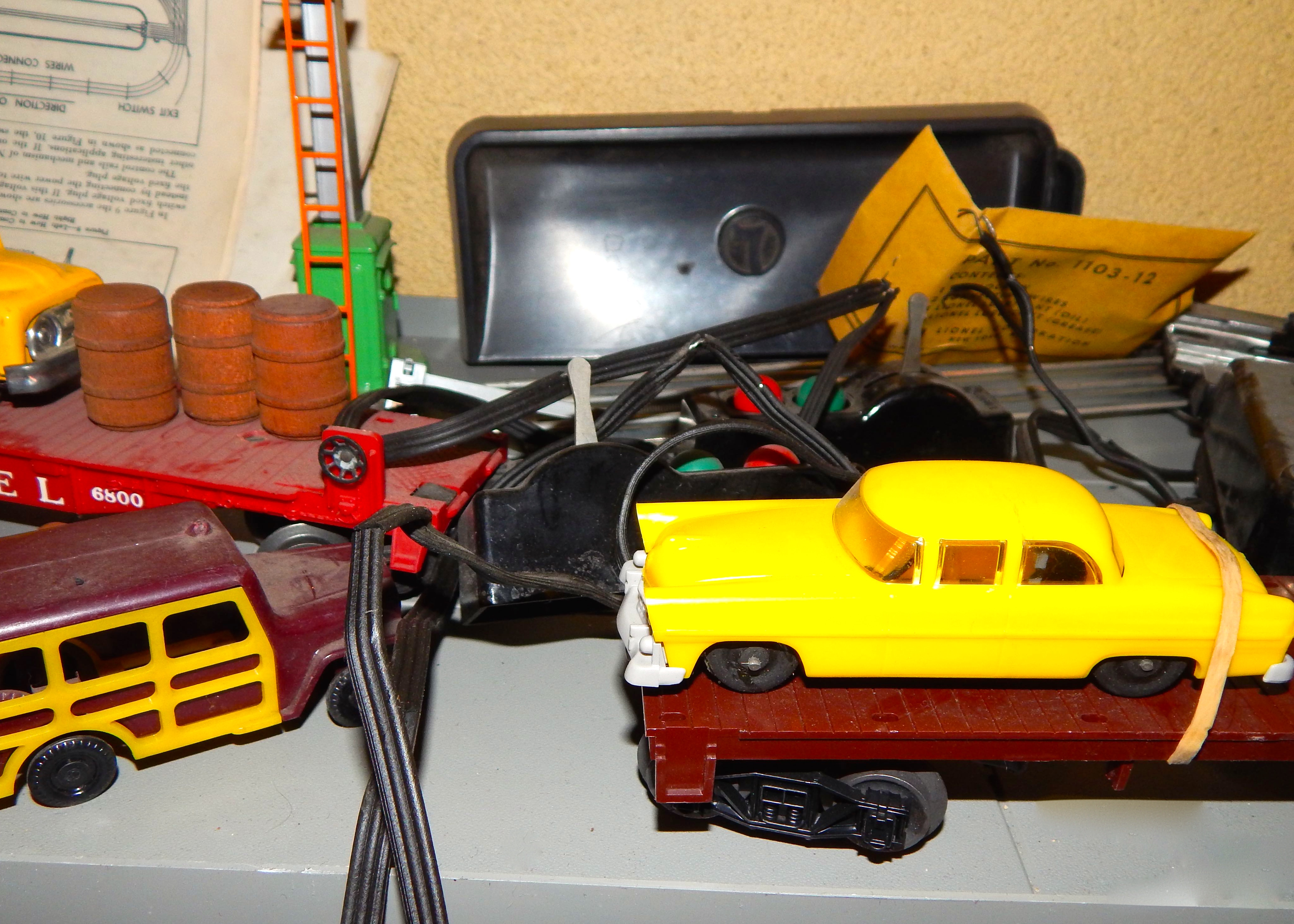 Vintage Lionel Trains & Track