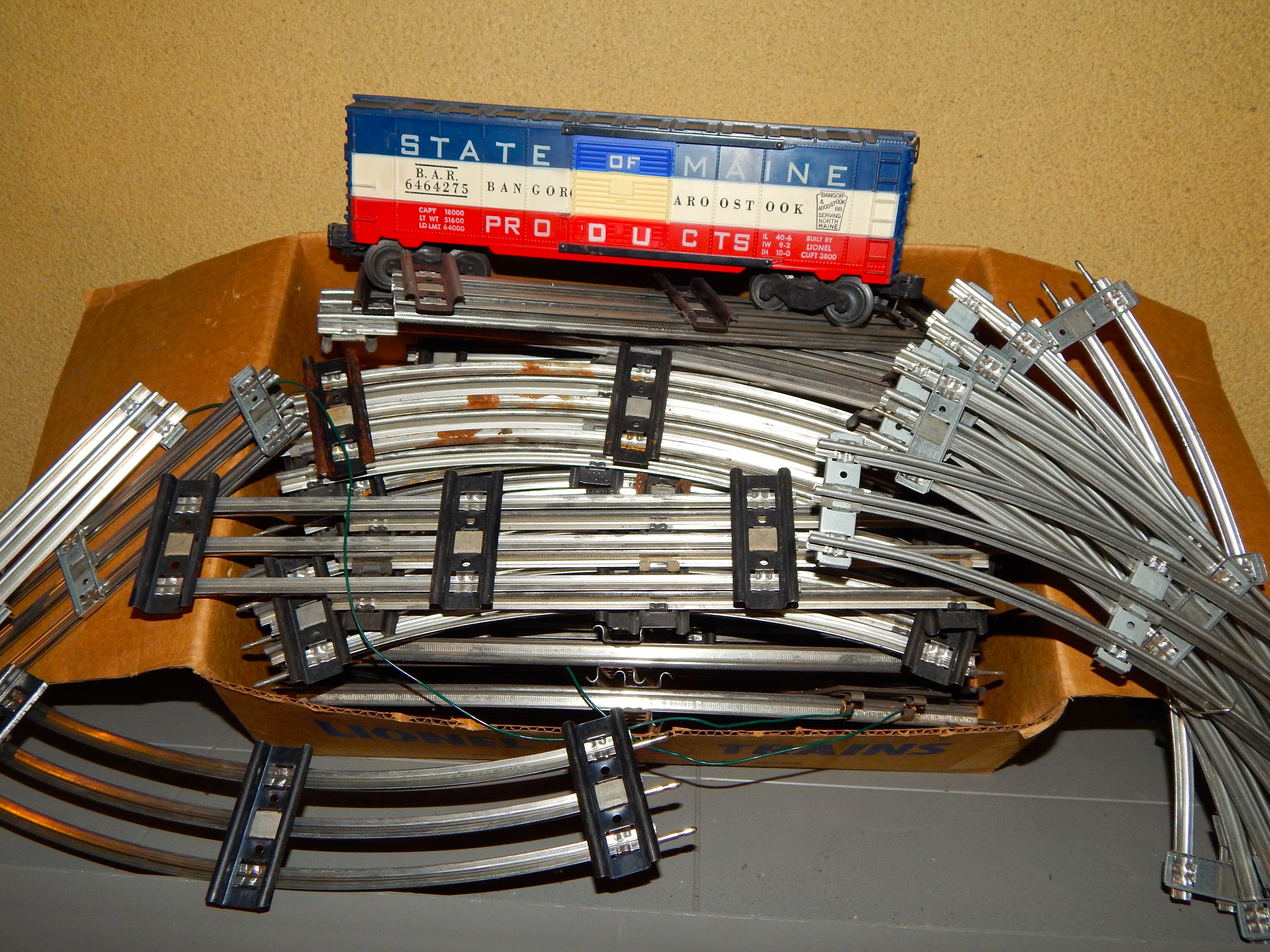 Vintage Lionel Trains & Track