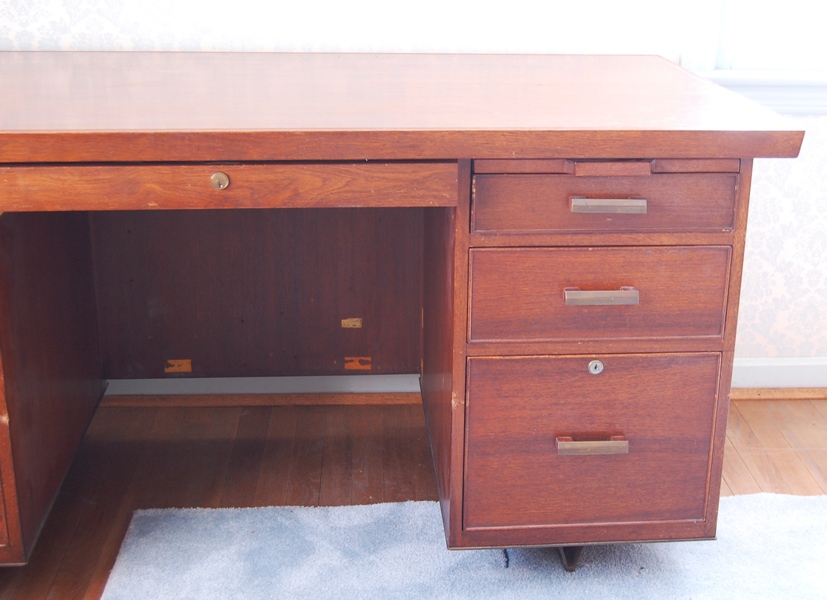 Vintage Pedestal Desk by Irving & Casson/A.H. Davenport Company