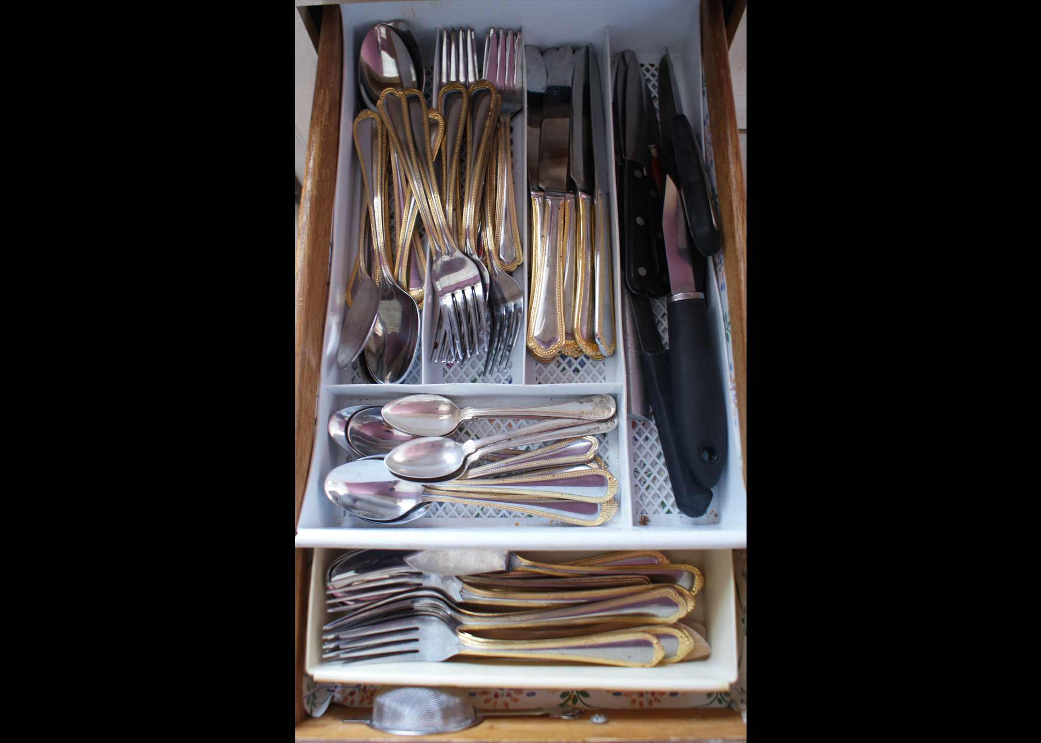 Contents of Cutlery Drawer