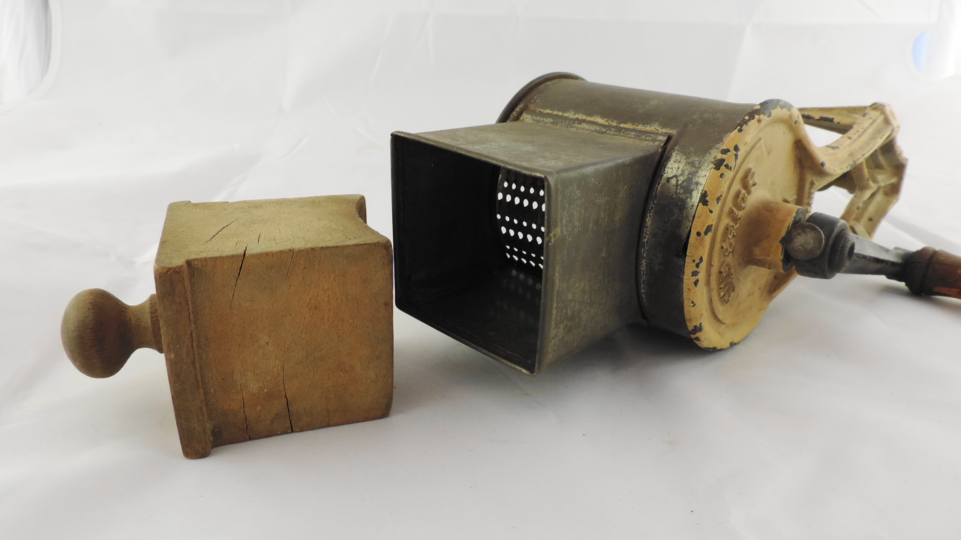 Vintage Superior 211 Germany Grater/Grinder