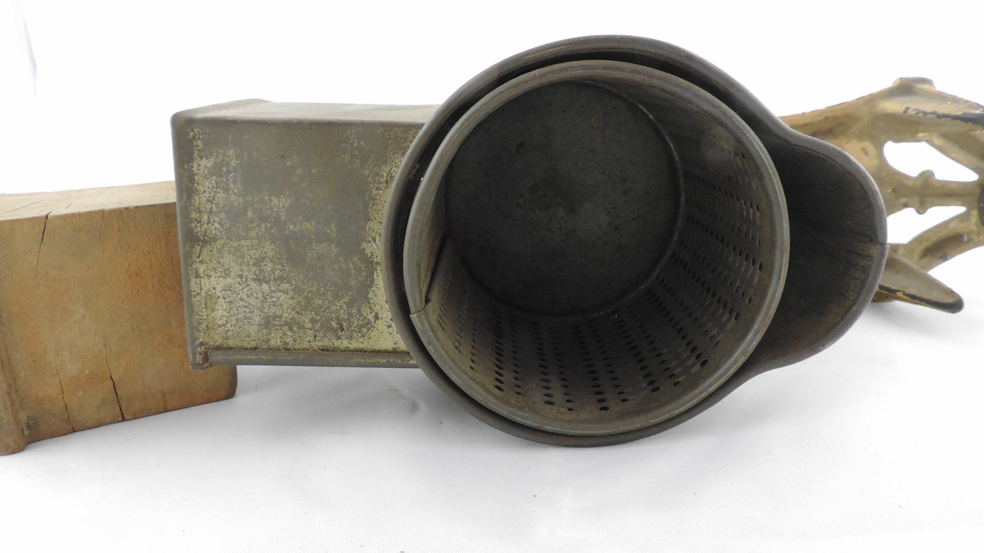 Vintage Superior 211 Germany Grater/Grinder