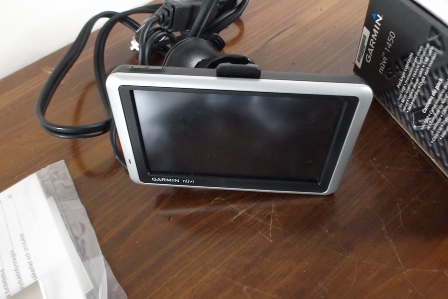 Garmin Nuvi 1350 Series Portable GPS Navigator