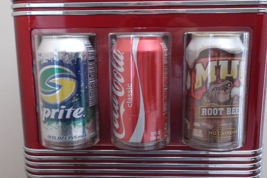 Nostalgia Electronics Retro Vending Machine