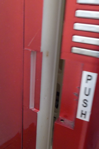 Nostalgia Electronics Retro Vending Machine