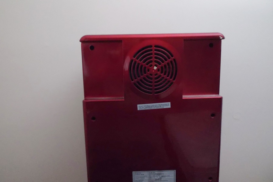 Nostalgia Electronics Retro Vending Machine