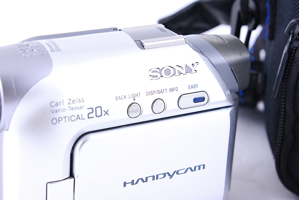 Sony Handycam DCR-HC21 with Case