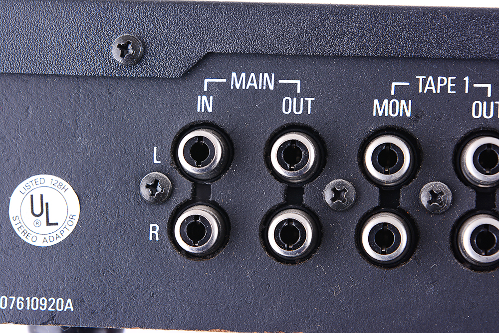 Realistic Stereo Equalizer