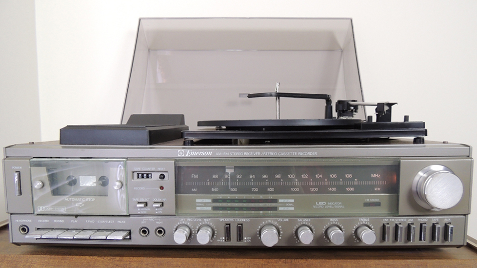 Emerson Turntable Stereo and Vinyl Record Albums