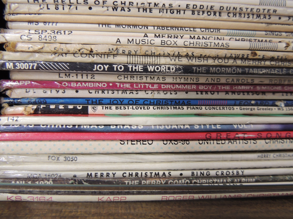 Emerson Turntable Stereo and Vinyl Record Albums