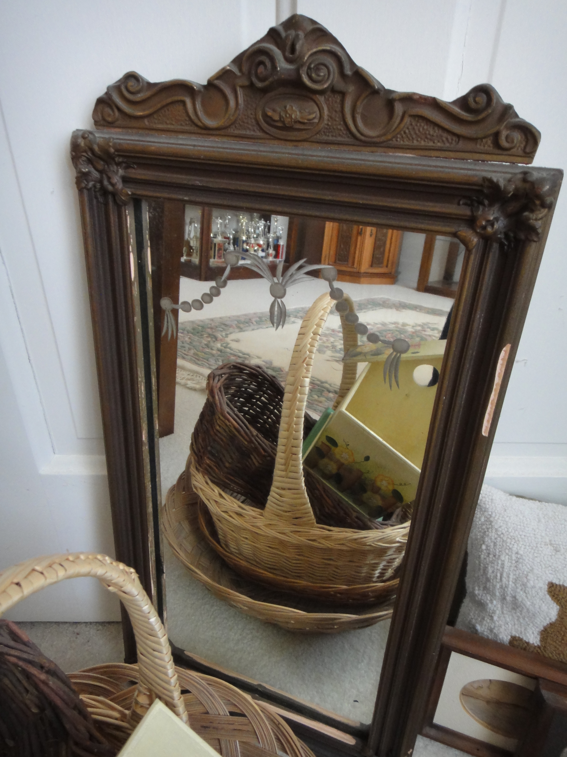 Miscellaneous Decorative Group