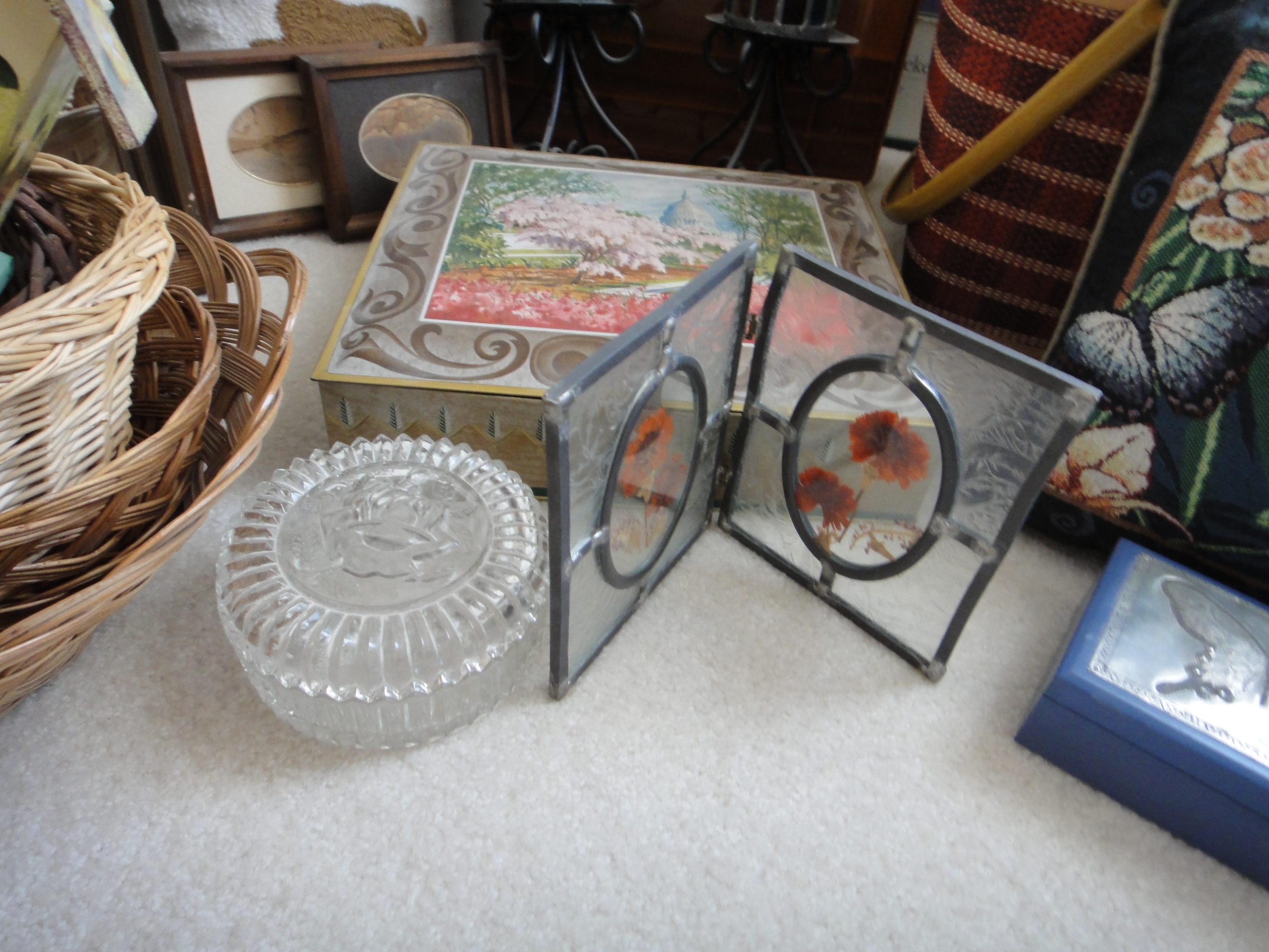 Miscellaneous Decorative Group