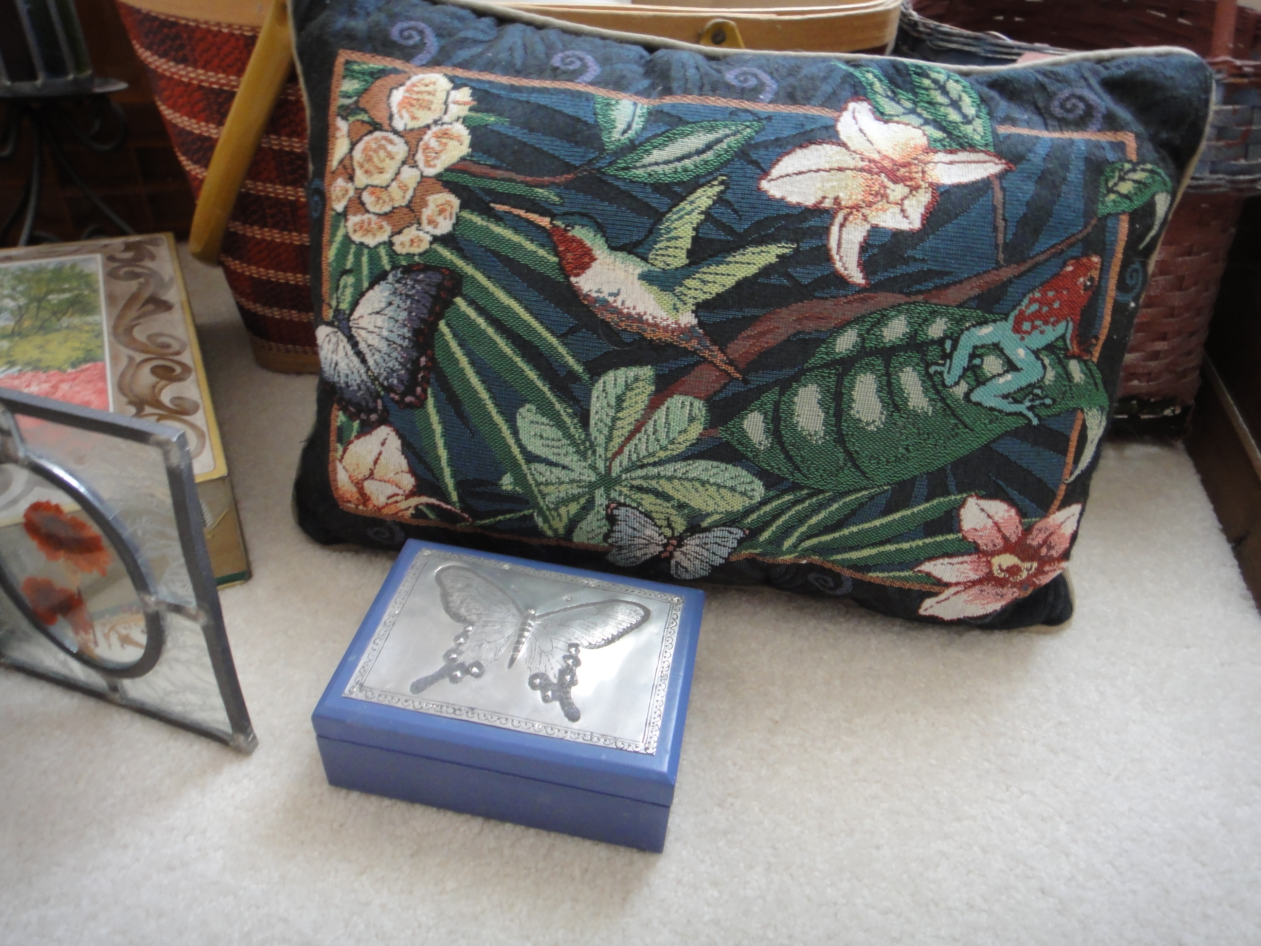 Miscellaneous Decorative Group