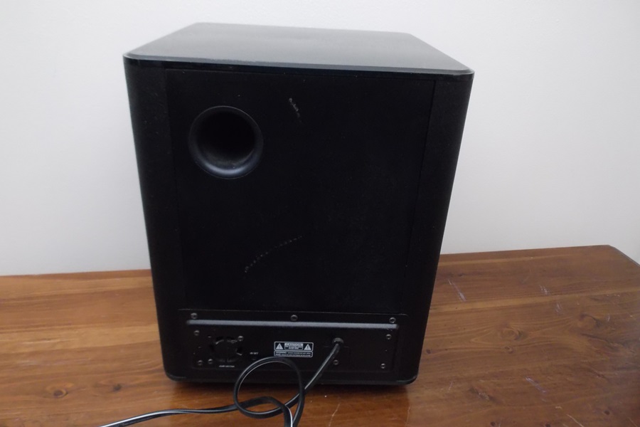 Samsung PS-WWS1 Active Powered Home Theater WIreless Subwoofer