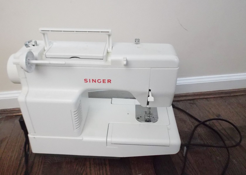 Singer 5050C Portable Sewing Machine