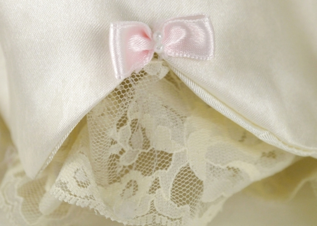 1995 Ashton-Drake Bride Doll