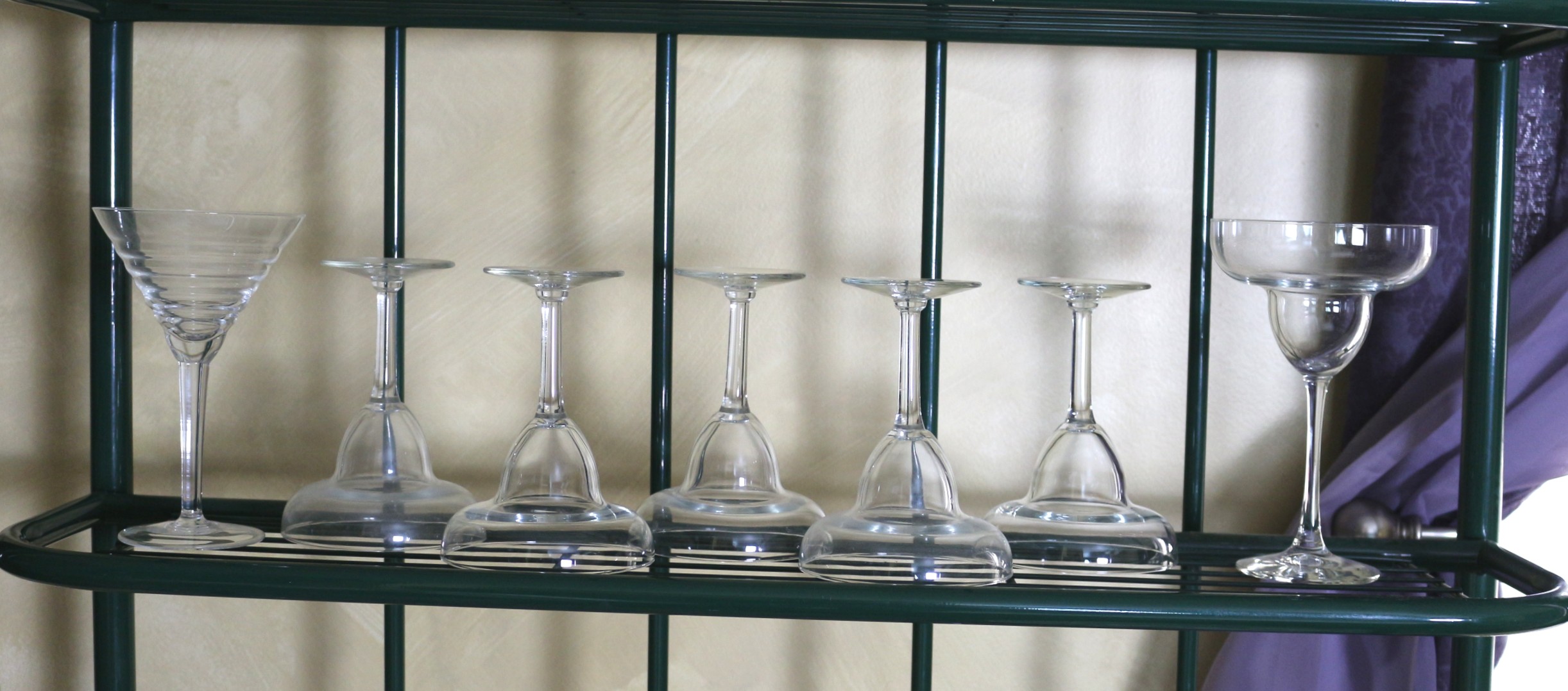 Entertainment Glass and Pottery Lot