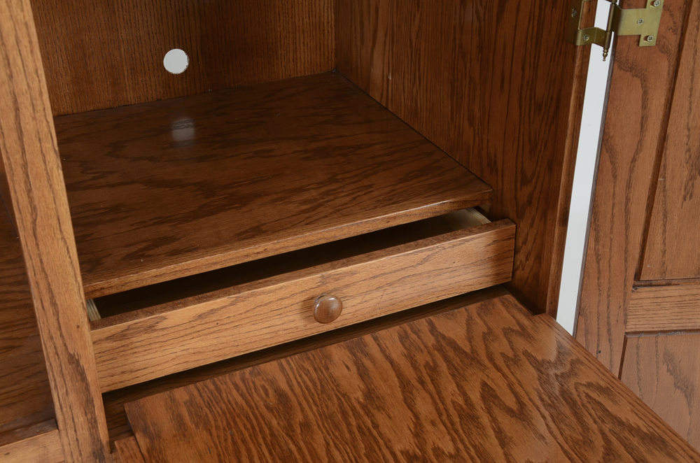 Oak Hideaway Desk
