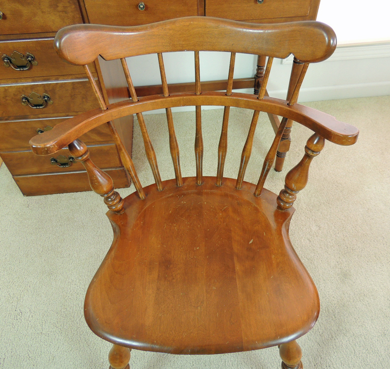 Ethan Allen Student Desk and Chair