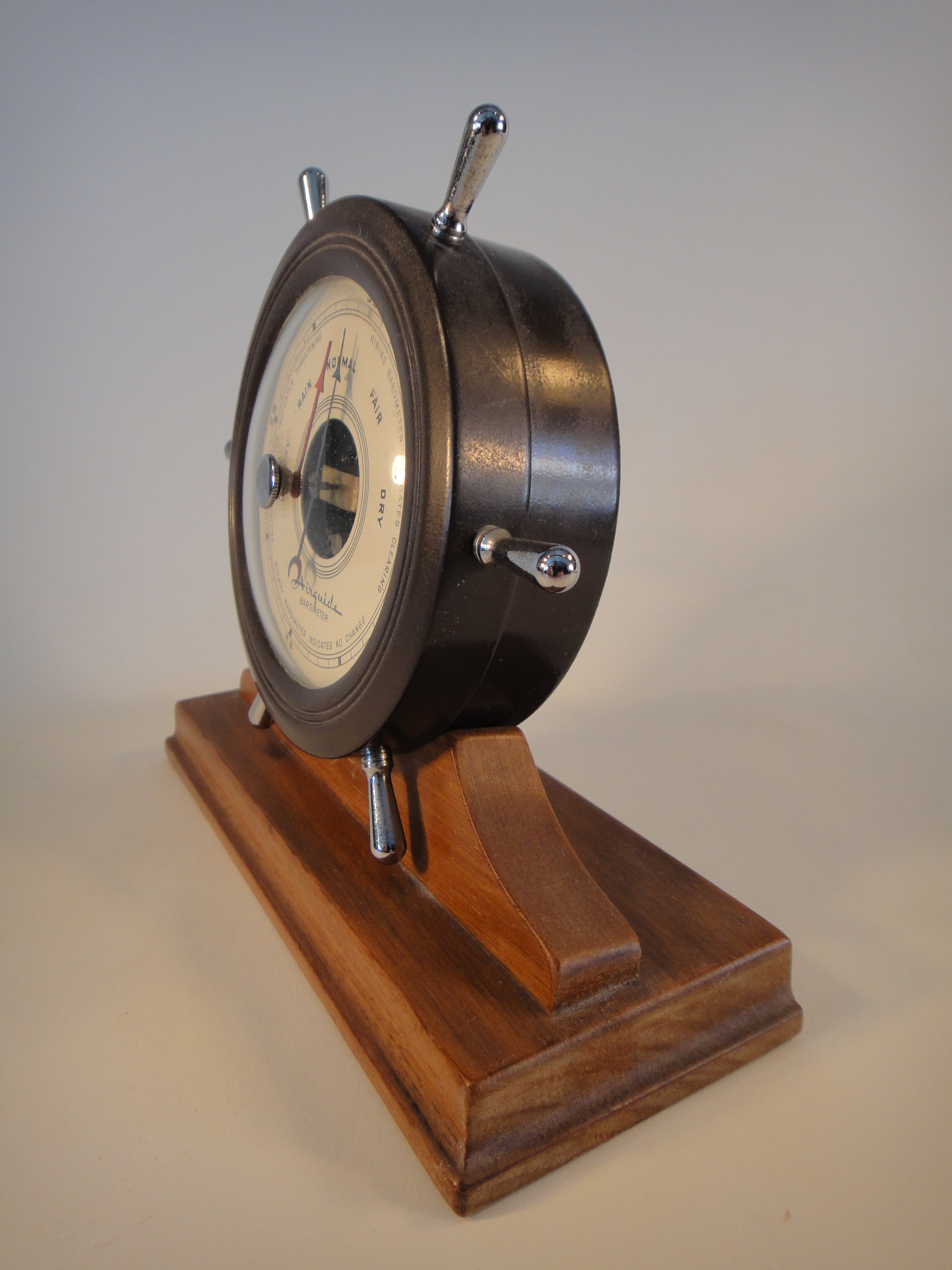 Vintage Airguide Barometer