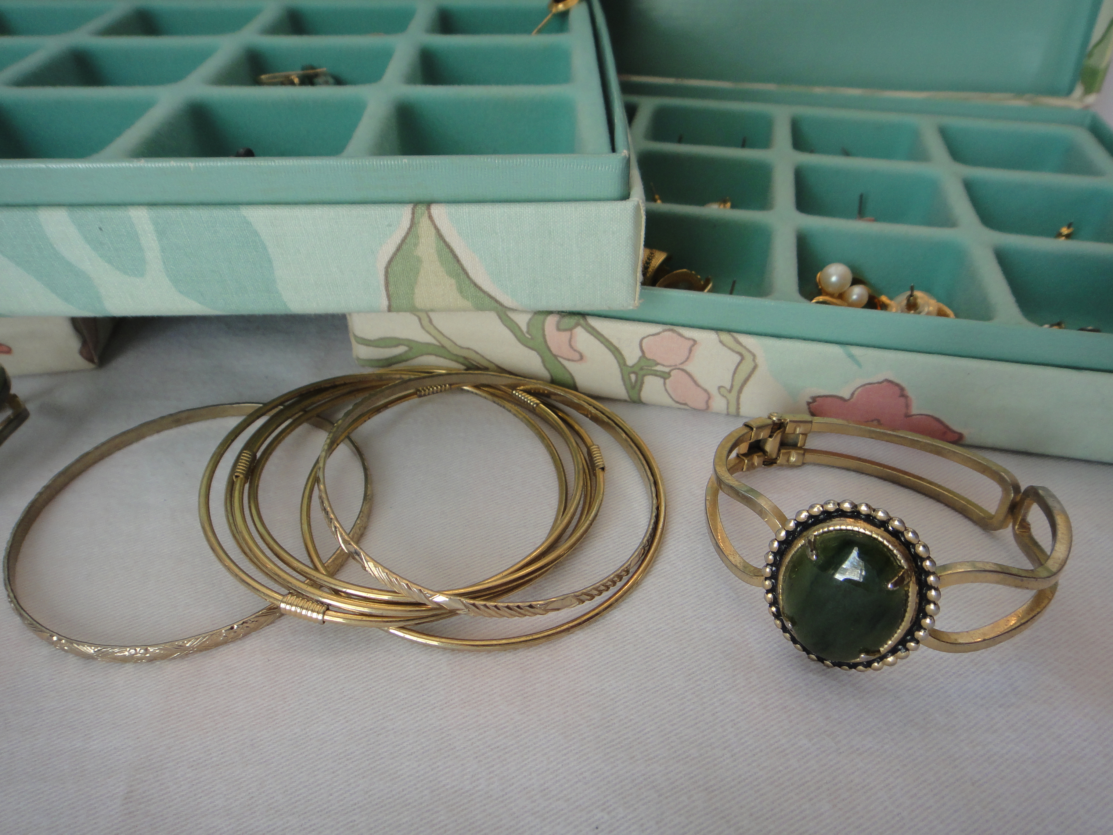 Earrings, Necklaces, Pins, Brooches & More