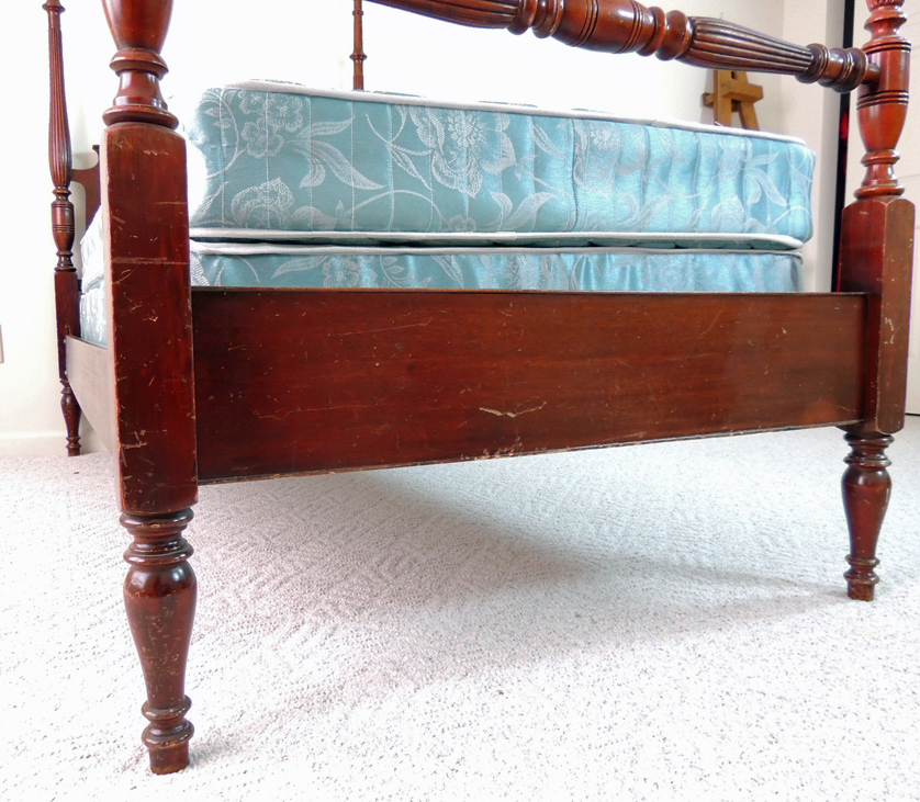 Vintage Four Poster Twin Bed