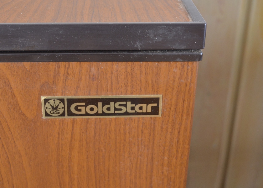 Gold Star Mini Refrigerator