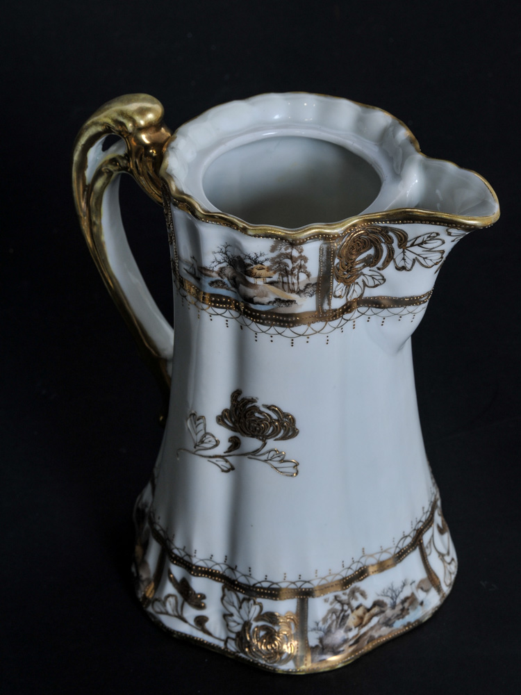 The Yamato Nippon China Coffee Pot with Cups and Saucers