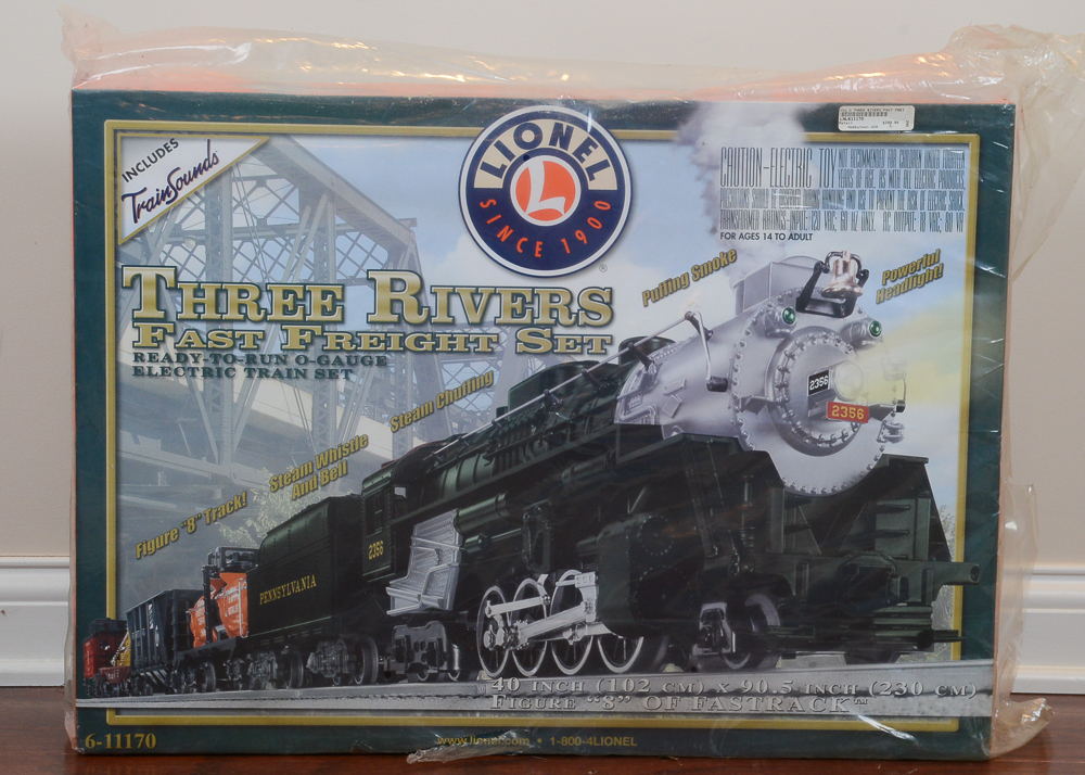 Lionel "Three Rivers Fast Freight" Model Train Set