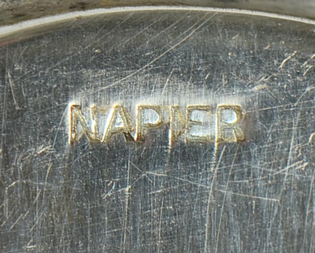 Napier Salad Utensils