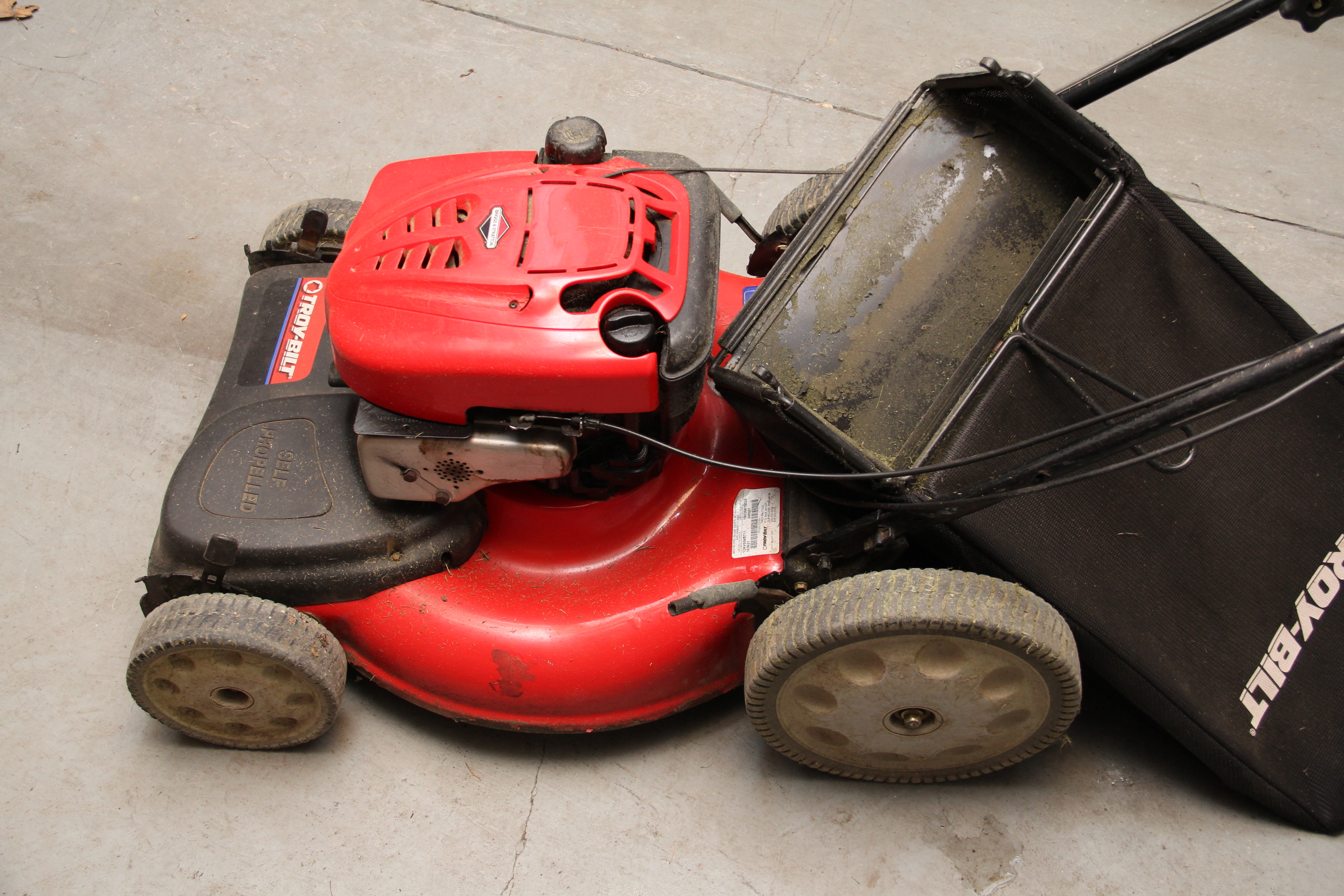 Troy Bilt Gas Lawn Mower