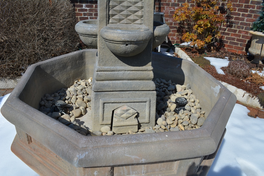 Henri Studio Obelisk Octagon Fountain