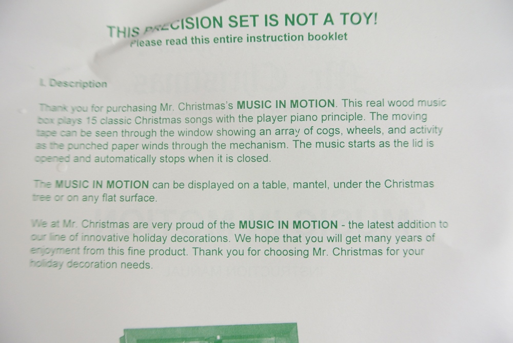 Mr. Christmas "Music in Motion" Wood Music Box