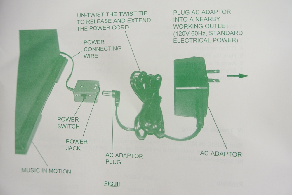 Mr. Christmas "Music in Motion" Wood Music Box