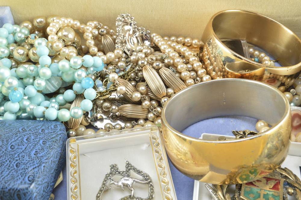 Vintage Jewelry Box Filled with Vintage Jewelry Collection