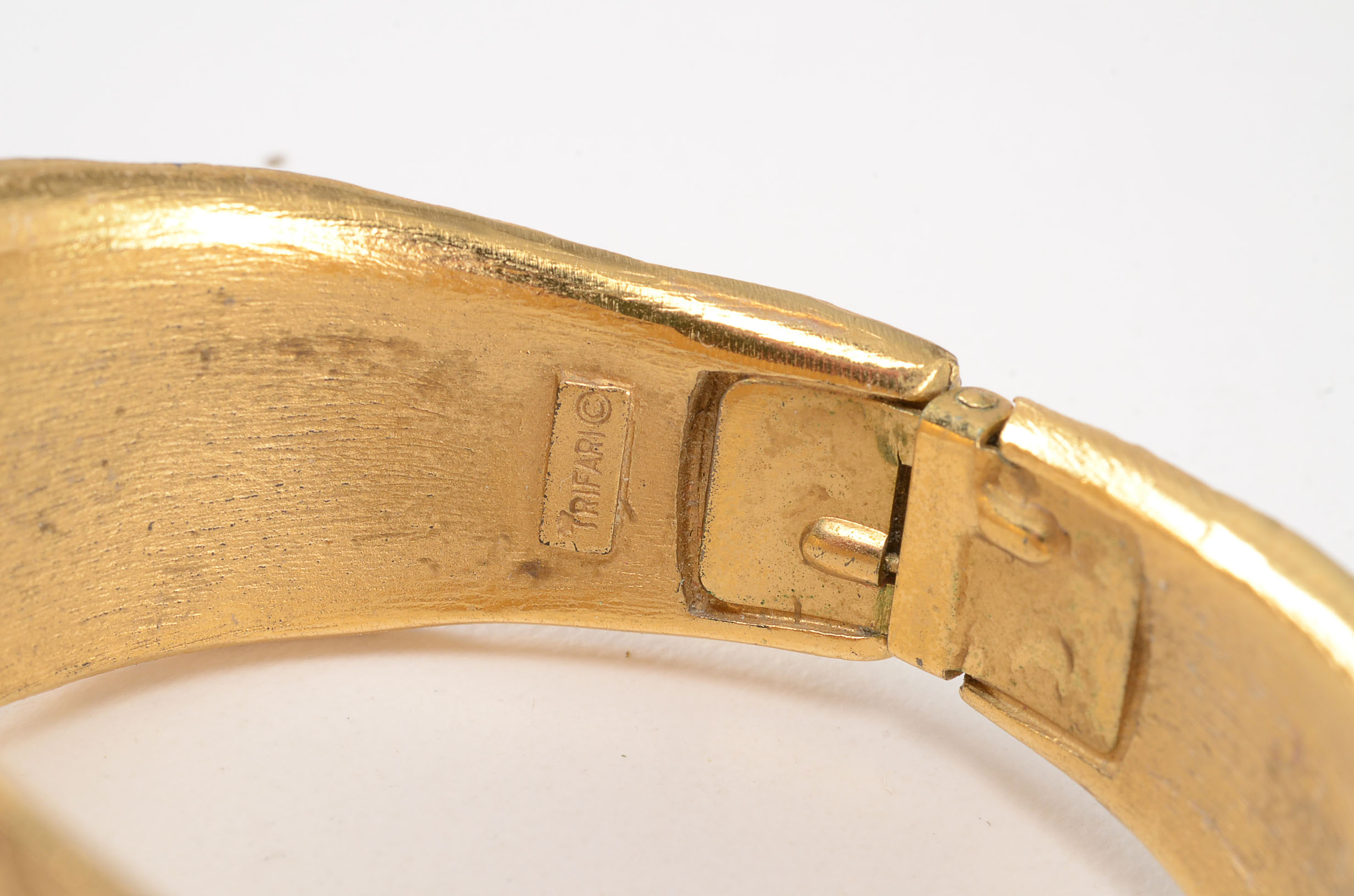 Vintage Trifari Foliate Jewelry